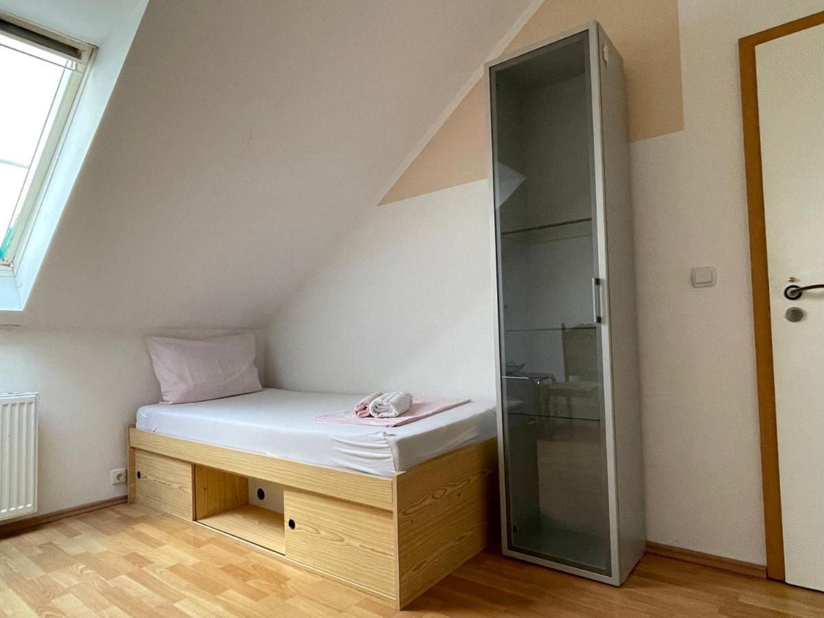 Monteurwohnung Bochum Wattenscheid المظهر الخارجي الصورة